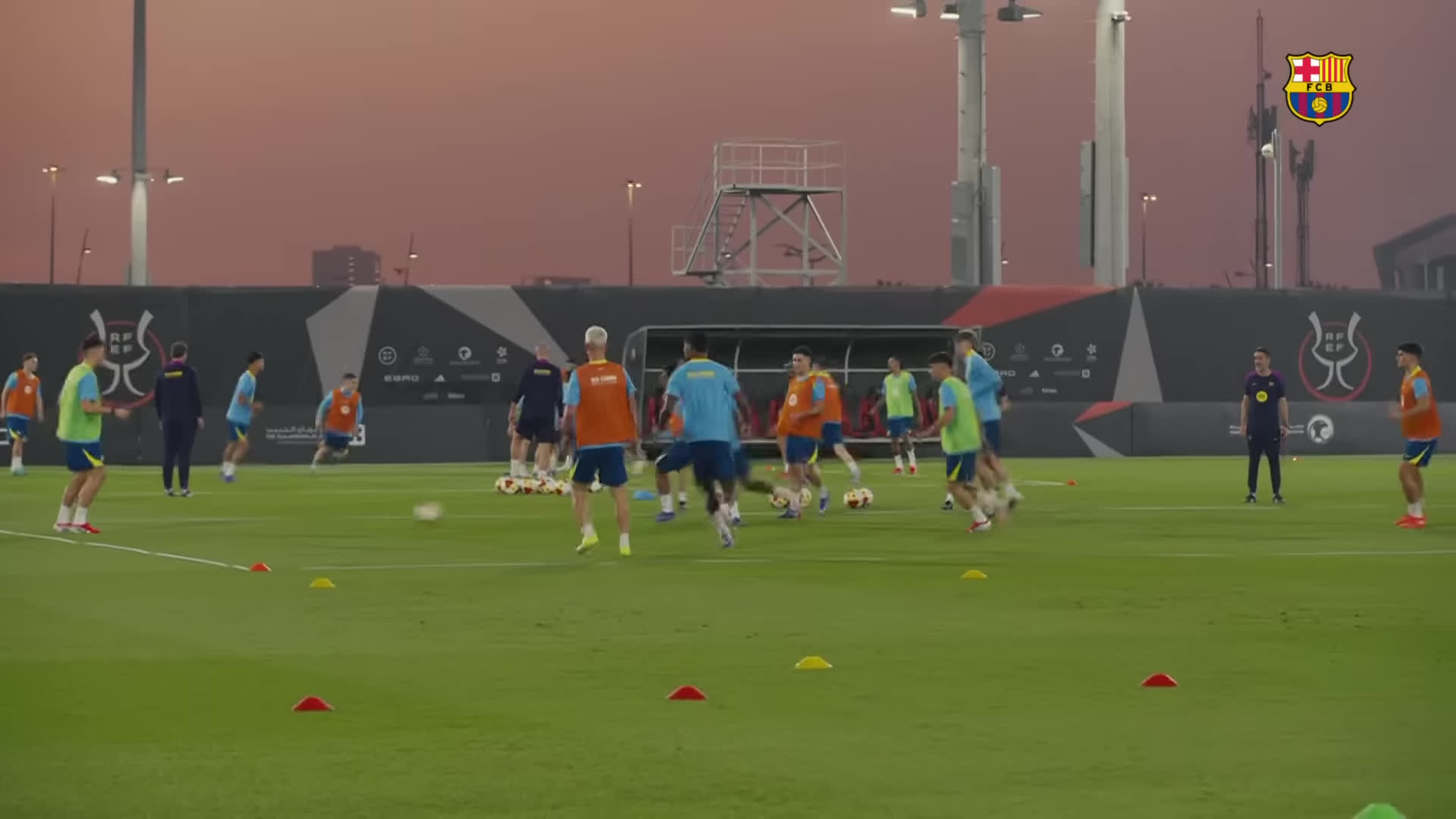 🔴 LIVE | FINAL TRAINING SESSION before FC Barcelona vs Athletic Club | SUPERCUP