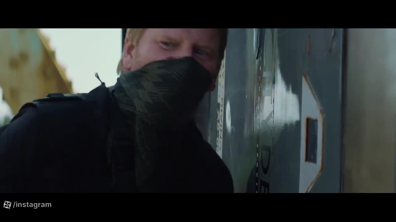 فیلم سینمایی زره با دوبله فارسی Armor 2024 WEB-DL