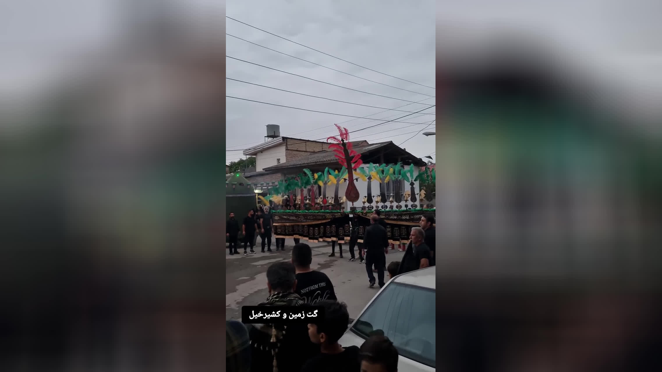 صحنه‌ایی جالب در مقابل مسجد ملامحله